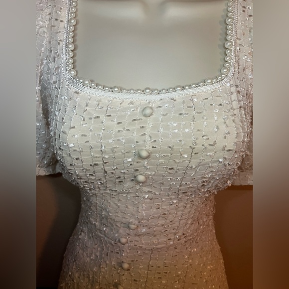 Mini dress - Picture 3 of 7